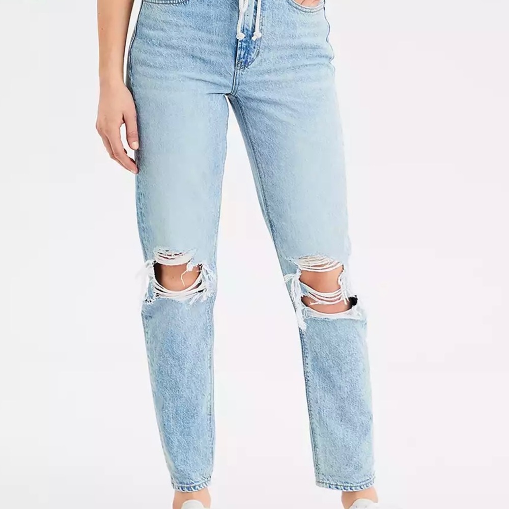 American Eagle Mom Jeans